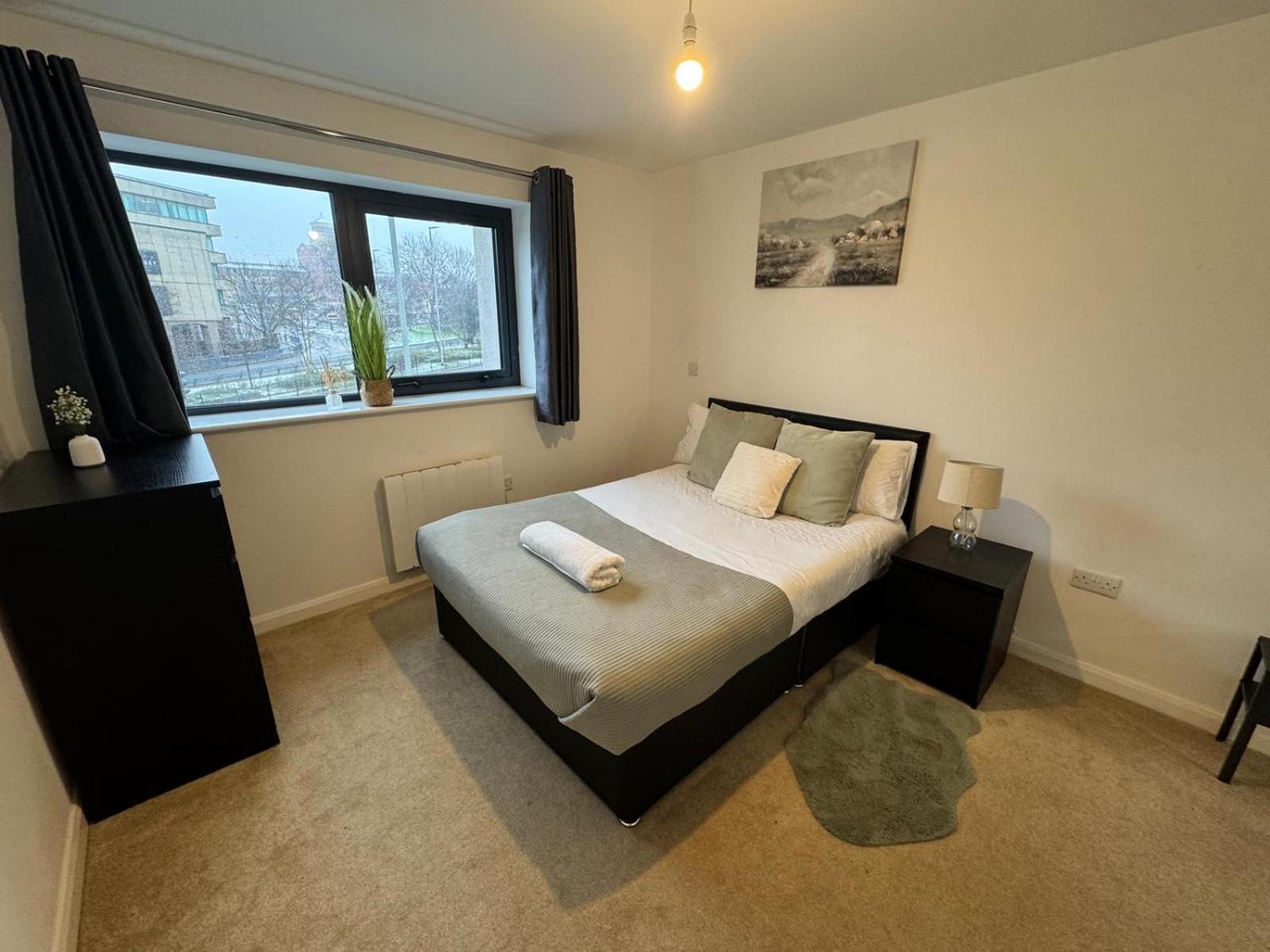 6 Belvedere Residence Wolverhampton Bagian luar foto