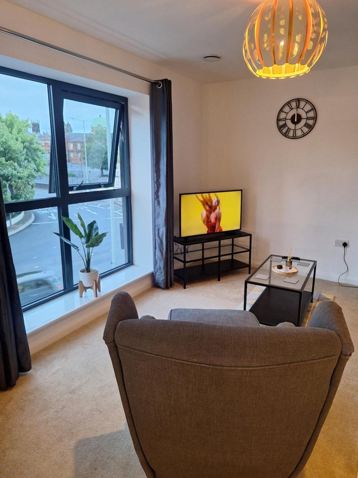 6 Belvedere Residence Wolverhampton Bagian luar foto