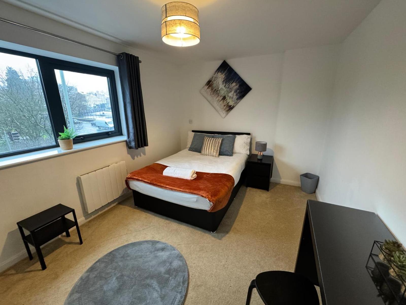 6 Belvedere Residence Wolverhampton Bagian luar foto