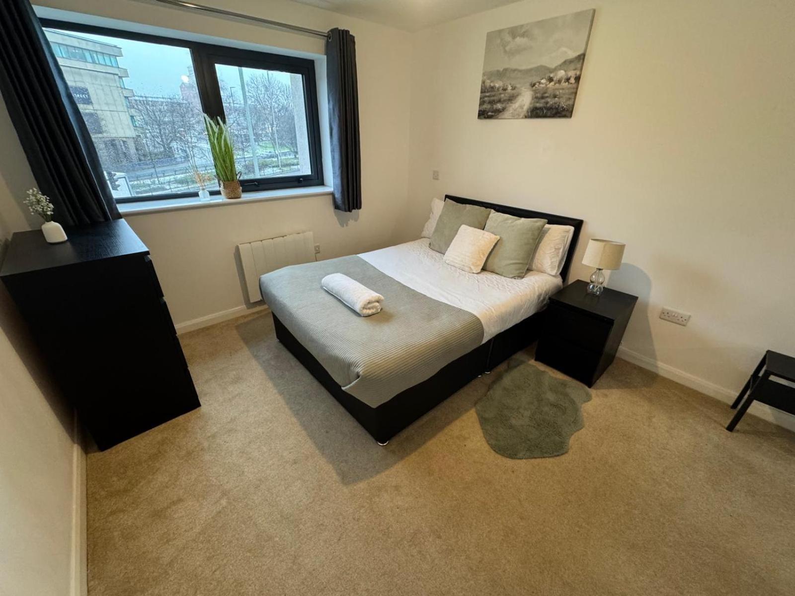 6 Belvedere Residence Wolverhampton Bagian luar foto