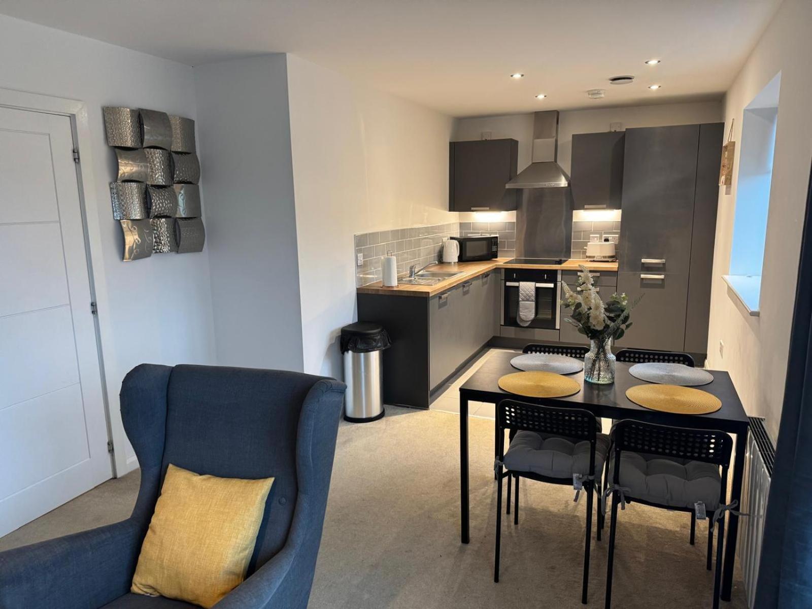 6 Belvedere Residence Wolverhampton Bagian luar foto